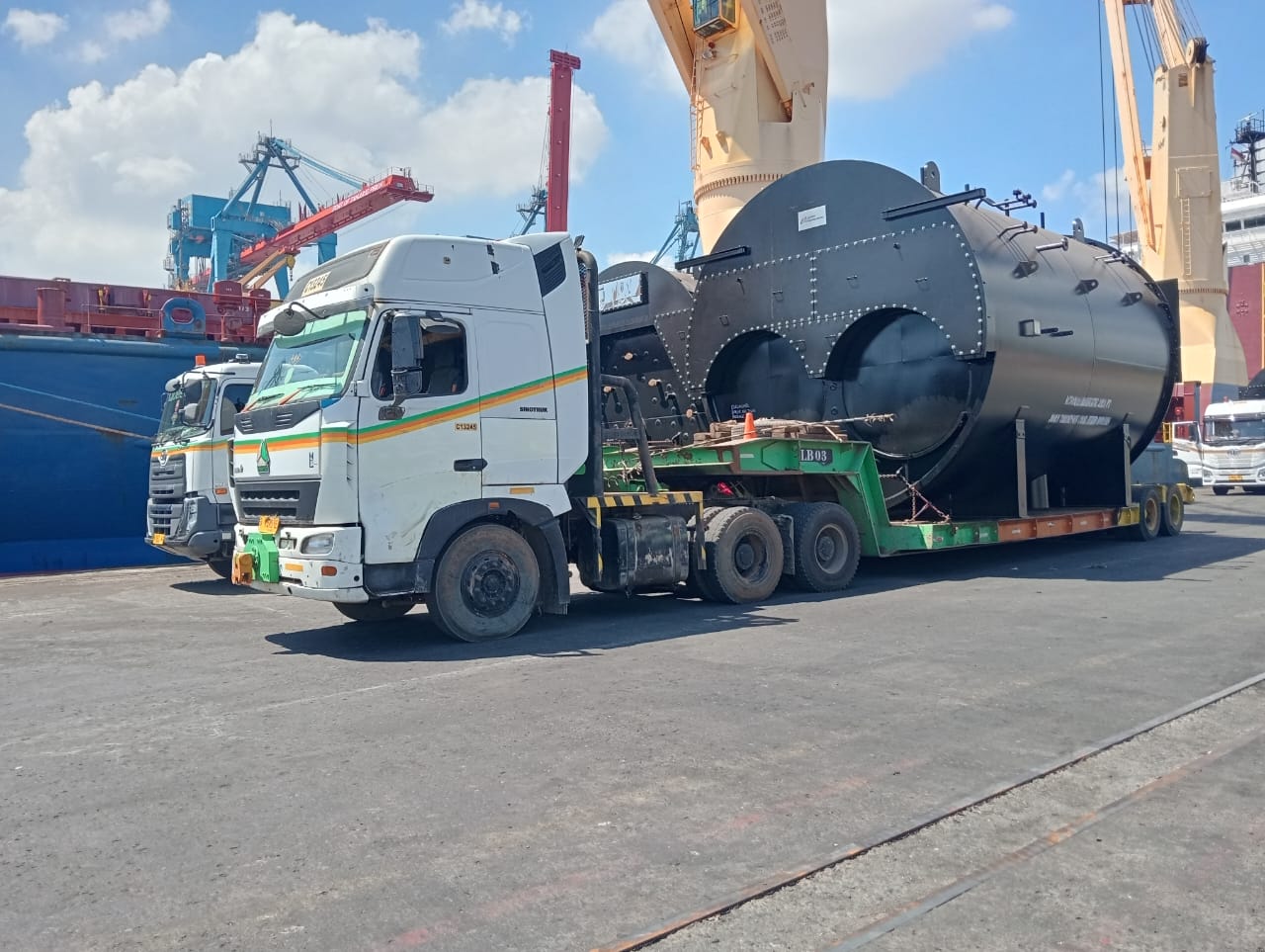 Over Width Over Size Cargo 1